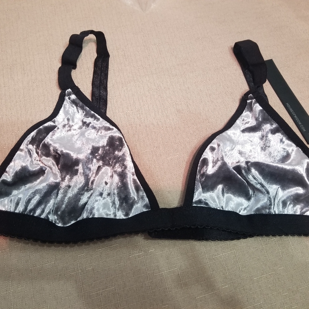 WIDOW Velvet Bikini Top